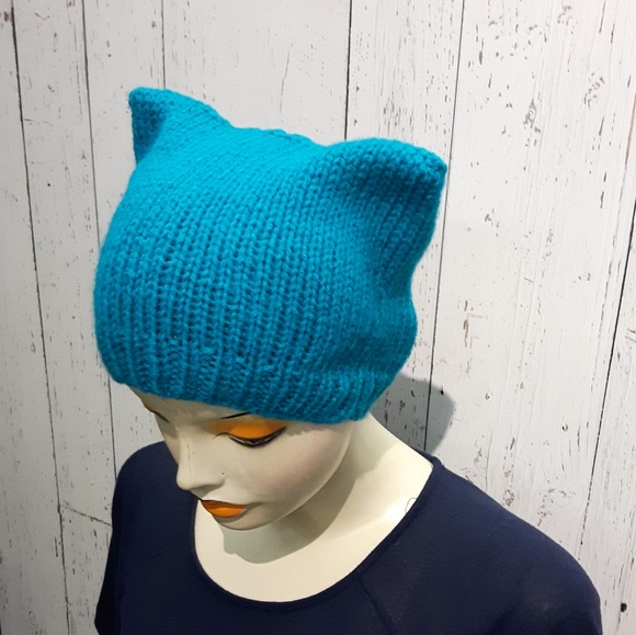 ⭐2/35$⭐Handknit cat hat turquoise